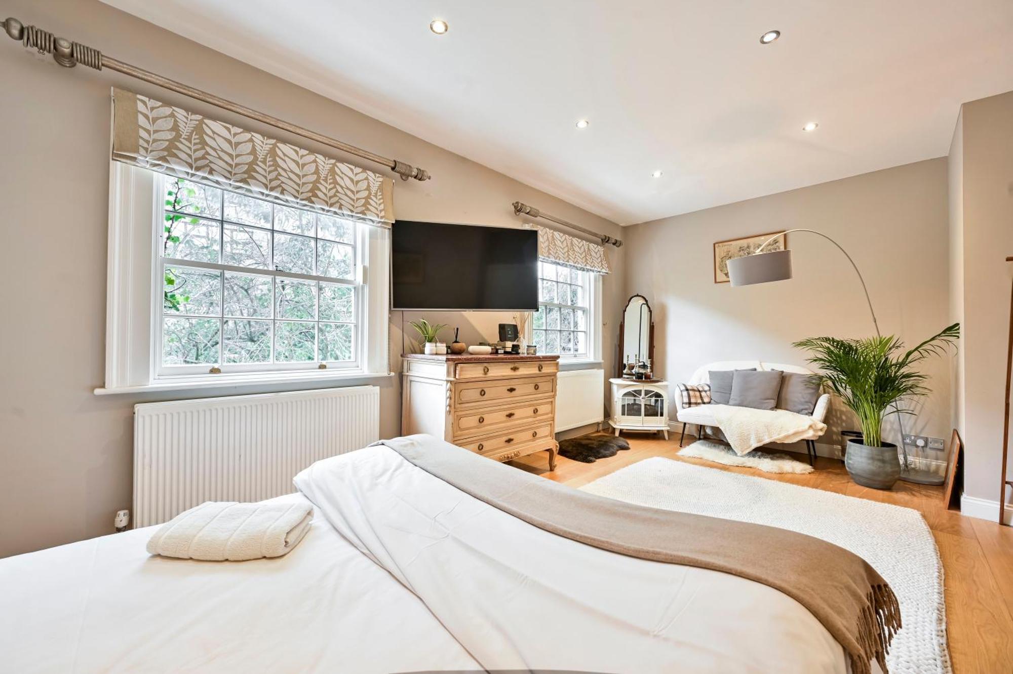 Magnificent 2 Bed Hyde Park Mews House Leilighet London Eksteriør bilde