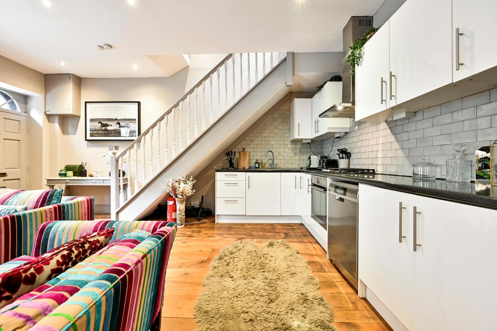Magnificent 2 Bed Hyde Park Mews House Leilighet London Eksteriør bilde