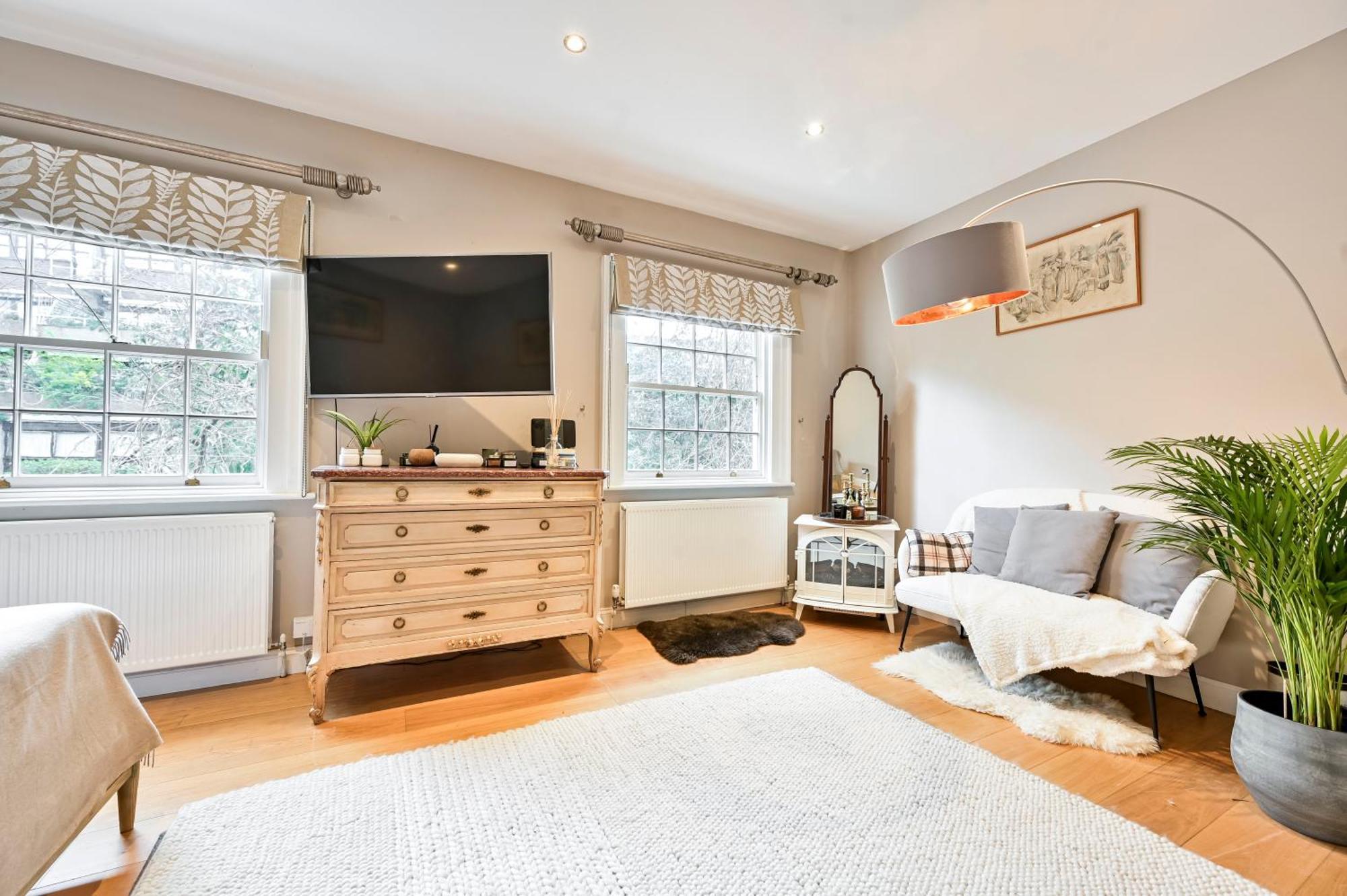 Magnificent 2 Bed Hyde Park Mews House Leilighet London Eksteriør bilde