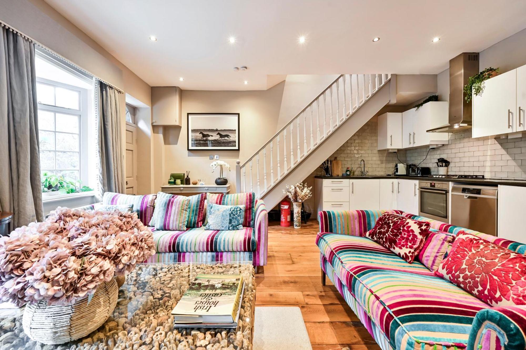Magnificent 2 Bed Hyde Park Mews House Leilighet London Eksteriør bilde