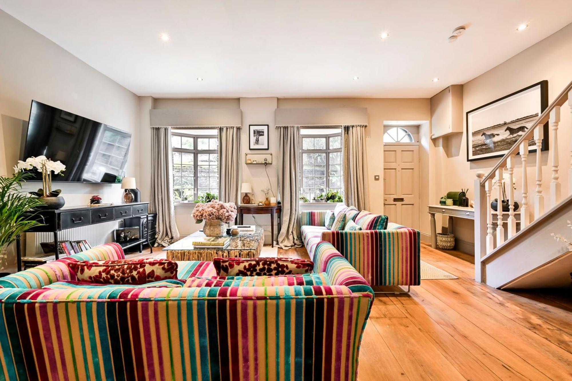Magnificent 2 Bed Hyde Park Mews House Leilighet London Eksteriør bilde